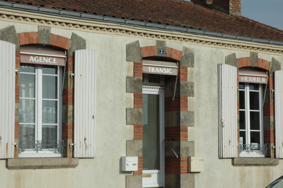 Commerces BeaulieusouslaRoche Site officiel de la commune